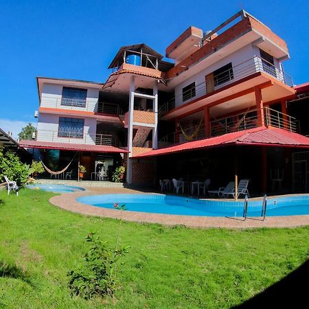 Gran Hotel Gusbet Pucallpa Exterior photo
