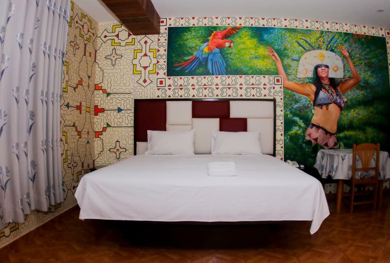 Gran Hotel Gusbet Pucallpa Exterior photo