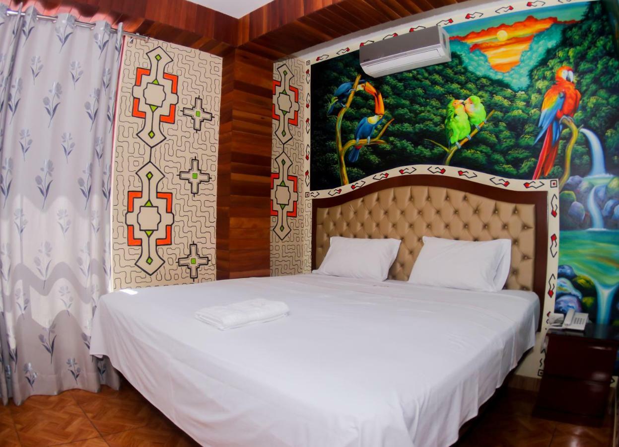 Gran Hotel Gusbet Pucallpa Exterior photo