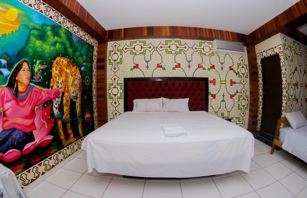 Gran Hotel Gusbet Pucallpa Exterior photo